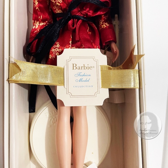 Barbie Silkstone Doll Chinoiserie Red Moon Barbie Fashion Model Collection - Picture 6 of 12